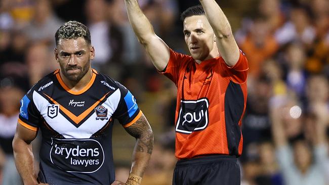 SYDNEY, AUSTRALIA - SEPTEMBER 06: Apisai Koroisau of the Tigers is sent to the sin bin by referee Peter Gough during the round 27 NRL match between Wests Tigers and Parramatta Eels at Campbelltown Stadium, on September 06, 2024, in Sydney, Australia. (Photo by Jeremy Ng/Getty Images)