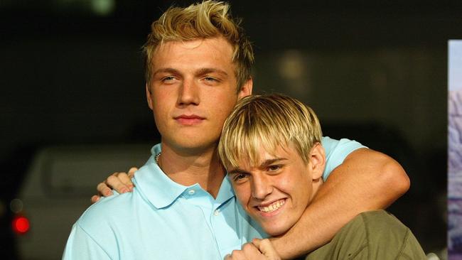 Nick and Aaron Carter in happier times in 2004. Picture: Frazer Harrison/Getty Images