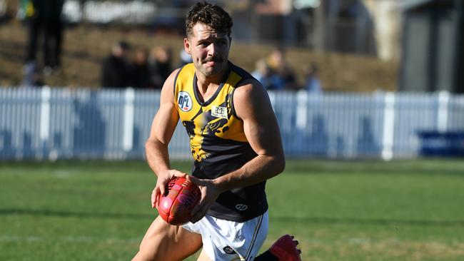 Riley Dyson in action for Whittlesea during the 2018 season.