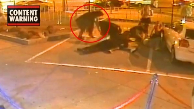 Bouncer knees man in head outside Southbank nightclub