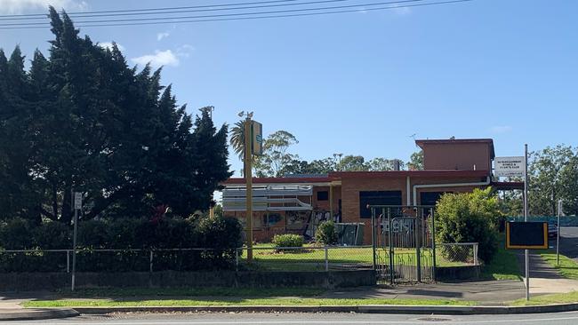 Woolworths is soon to begin community consultation on plans to build a supermarket on the site of the former Murwillumbah Bowls Club.