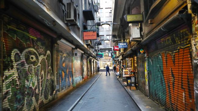 Melbourne’s streets are quiet as residents comply with the stay-at-home directive. Picture: David Crosling