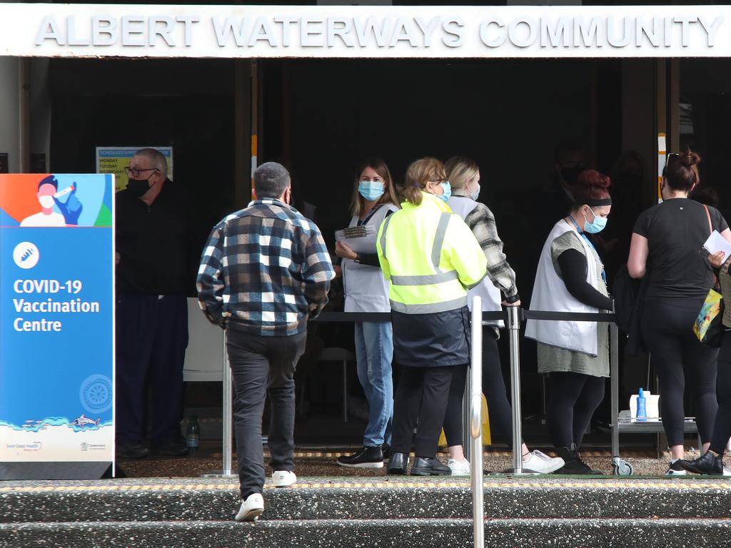 Covid-19 queue at Albert Waterways hall. Picture Glenn Hampson