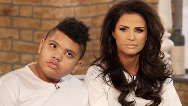 Katie Price May Hire A Prostitute For Her Son Harvey When He Turns 18 Au — Australia 2214