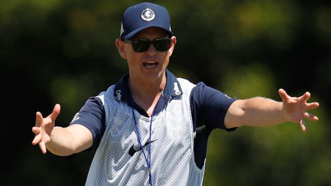 Brendon Bolton oversees Carlton pre-season training.