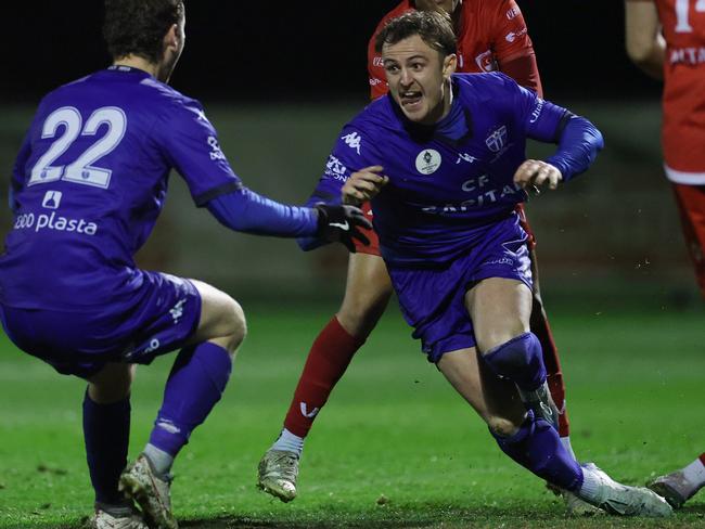 MELBOURNE, AUSTRALIA - SEPTEMBER 11: Jordon Lampard of South Melbourne celebrates scoring a goal during the 2024 Australia Cup Quarter Final match between Hume City FC and South Melbourne FC at Hume City Stadium on September 11, 2024 in Melbourne, Australia. (Photo by Daniel Pockett/Getty Images)