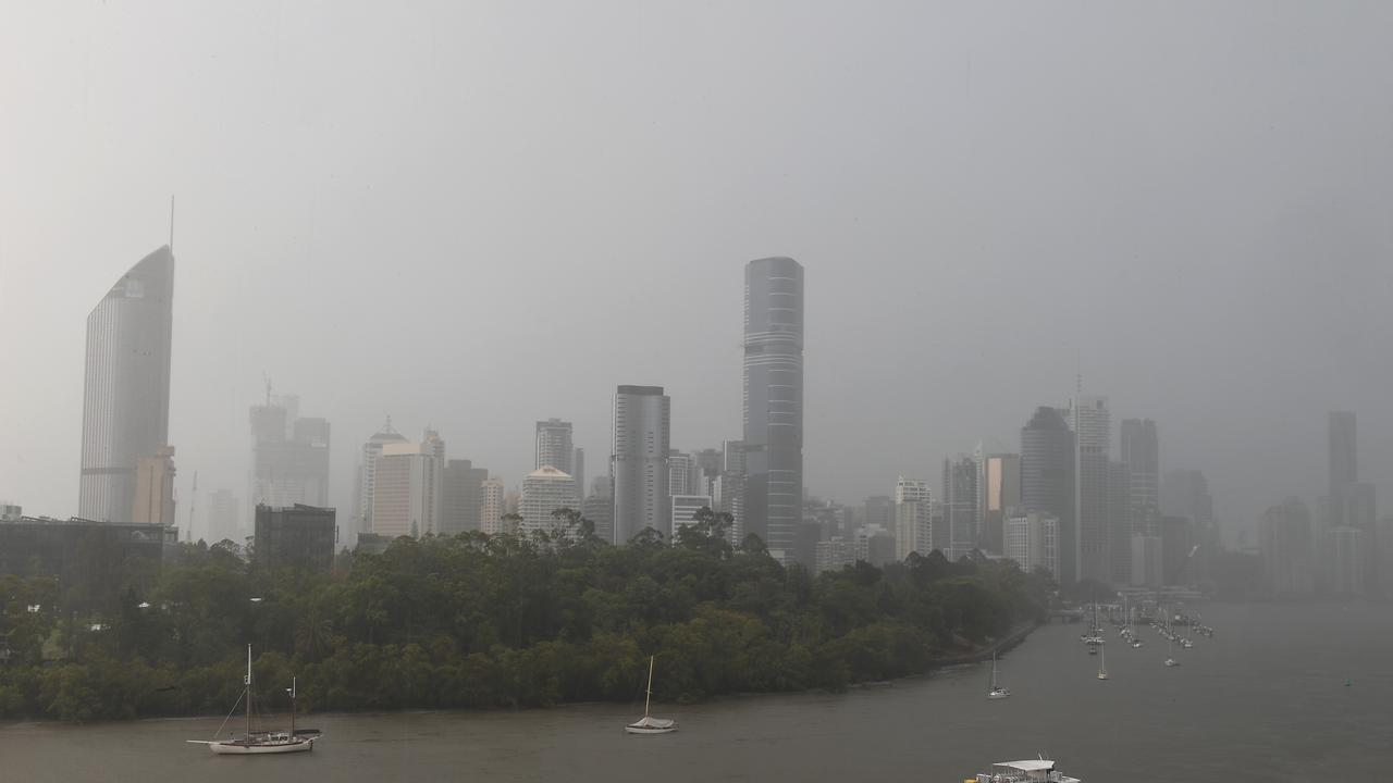 Thunder storms hit Brisbane. Friday December 13, 2019. (AAP image, John Gass)