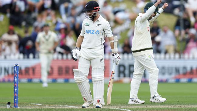 Kane Williamson of New Zealand leaves the field after being dismissed. Picture: Getty Images.