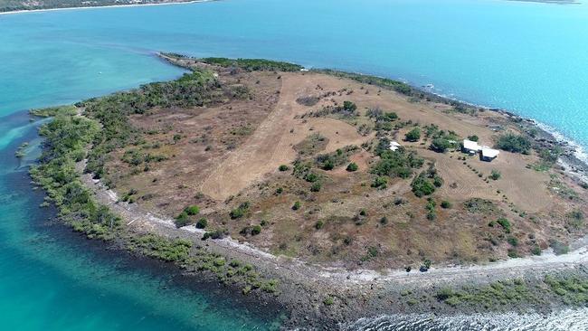 Poole Island, situated in the heart of the Whitsundays, was up for sale for the first time in 40 years when it was placed on the market last year.