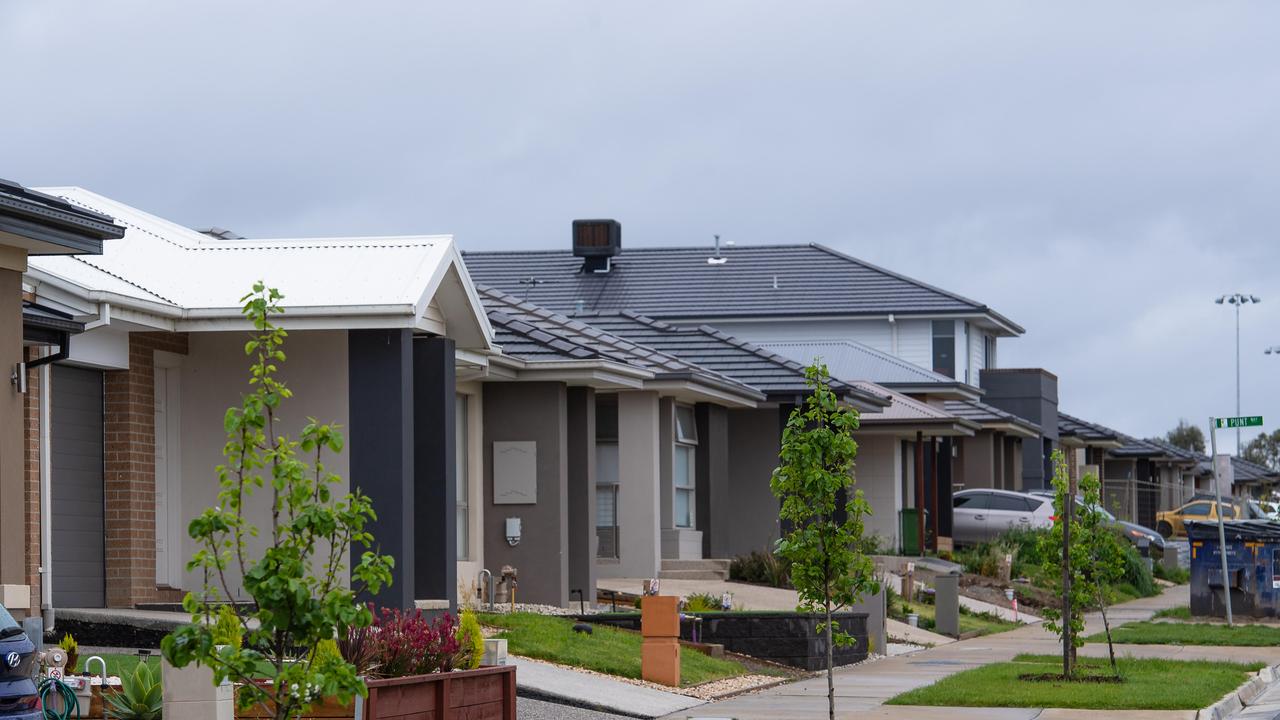 Latest data from the Australian Bureau of Statistics has revealed new loans for housing in December soared 8.6 per cent on the previous month. Picture: Jason Edwards