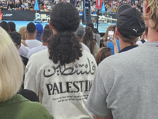 Jewish groups have condemned fans wearing pro-Palestine T-shirts at this week's Australian Open. Picture: Supplied.