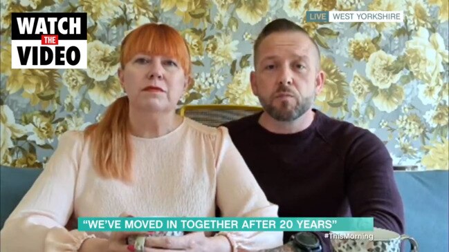 Couple live together after 20 years apart