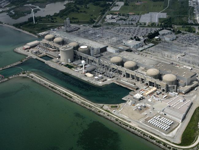 Aerials of the Pickering Nuclear Plants. It will cost Ontarians $46 billion to whip the province's troubled electricity system into shape to keep lights, air conditioners and factories running for the next 20 years. The plan unveiled by Energy Minister Dwight Duncan today includes refurbishing existing nuclear plants, building new reactors on those sites and doubling the amount of renewable power. (Photo by David Cooper/Toronto Star via Getty Images)