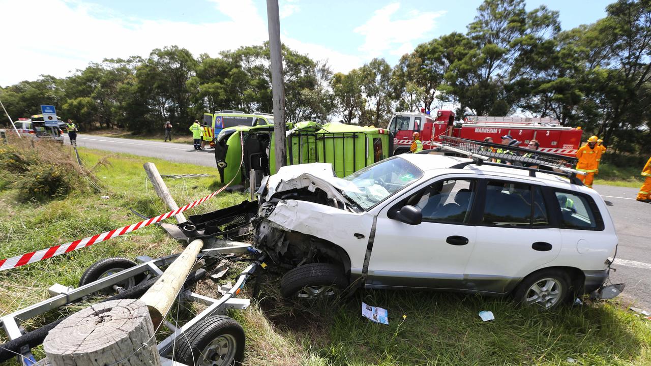 Mannerim crash: two in hospital after two-car collision on Bellarine ...