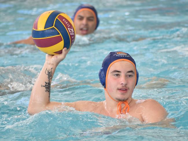 Water Polo Queensland Country Championships, 2nd World War Memorial Aquatic Centre, Rockhampton, February 18, 2023. Men, Cairns versus Gold Coast.
