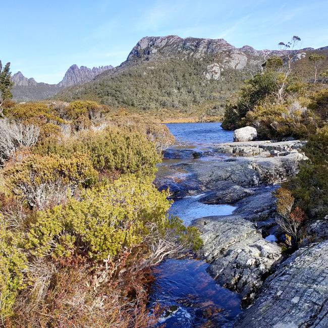 We have a cuppa just below Lake Lilla