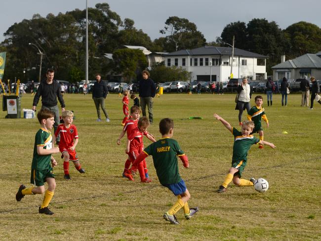 Guidelines for spectators have been tightened for community sporting matches for the next six weeks. Picture: NCA NewsWire/Jeremy Piper