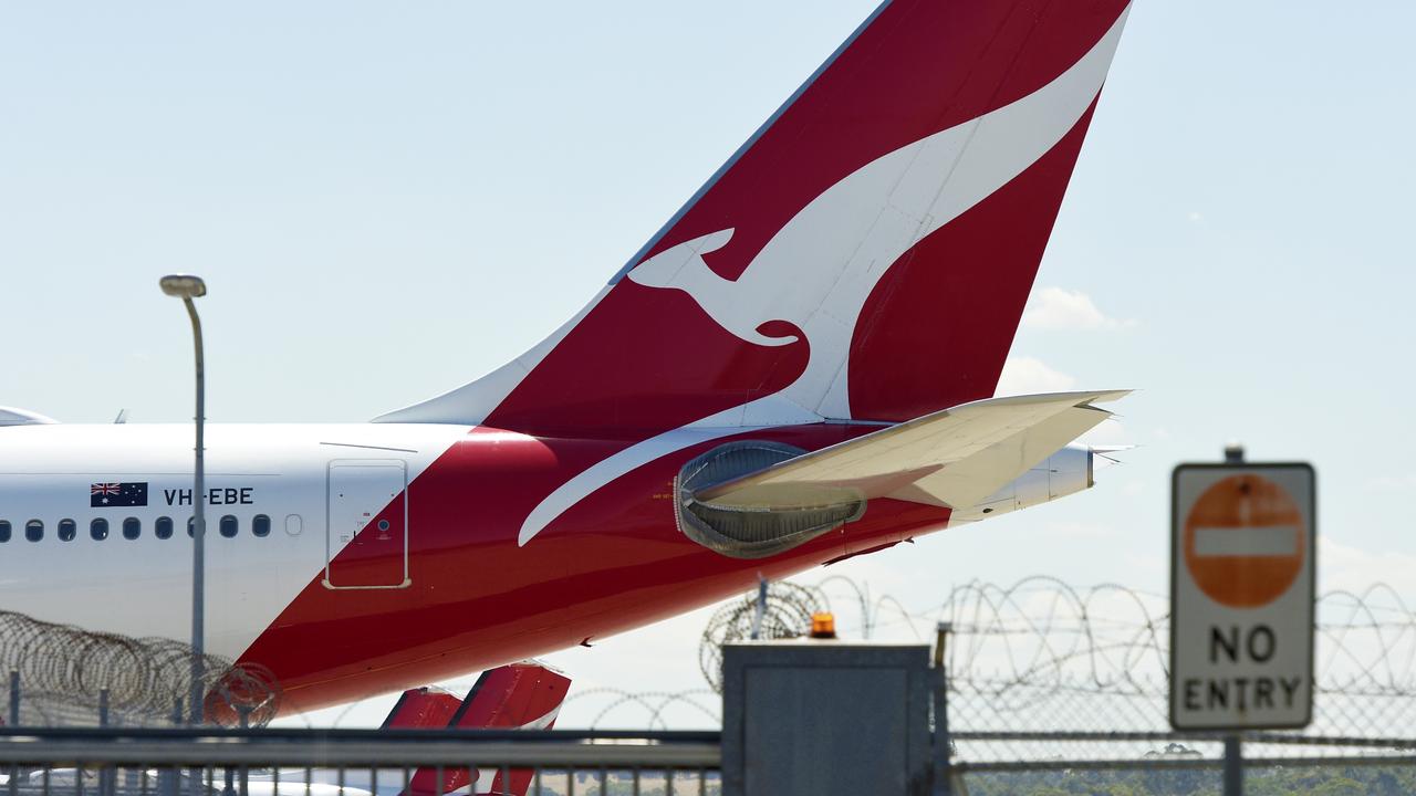 Qantas was given $900 million in JobKeeper payments during the pandemic. Picture: NCA NewsWire / Andrew Henshaw