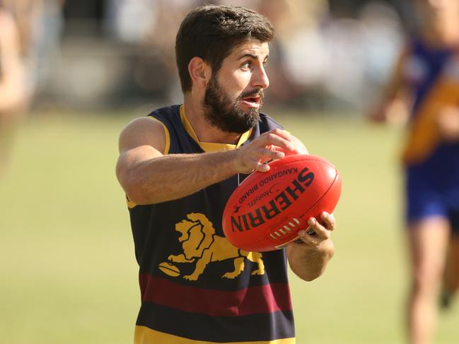 Nick Batsanis takes possession of the ball Picture: Stuart Milligan