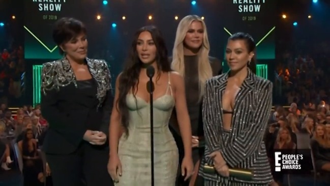 Kim Kardashian Had a People's Choice Awards Red Carpet Faux Pas