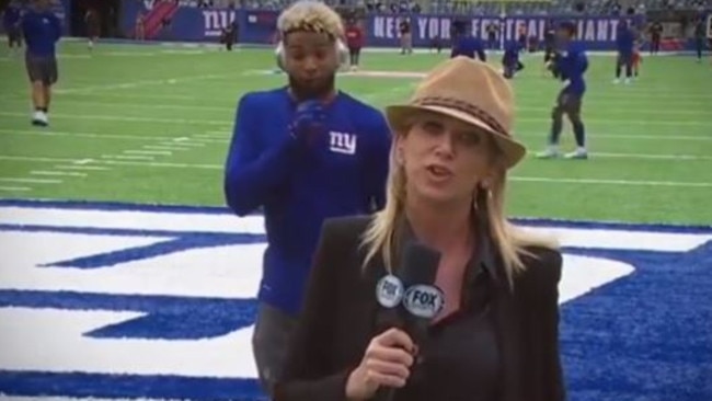 NFL: Odell Beckham Jr videobombs Fox Sports reporter Laura Okmin, video