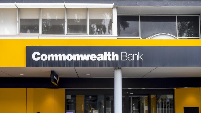 ADELAIDE, AUSTRALIA - NewsWire Photos - JUNE 13, 2024:  COMMBANK SPENDING.Generic pics of Commbank branch, ATM and signage.Picture: NewsWire / Roy VanDerVegt