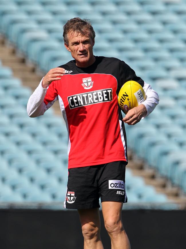 Dean Laidley during a St Kilda training at AAMI Stadium.