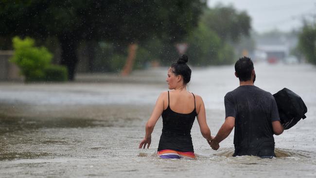 Residents of Rosslea being evacuated as Townsville continues to flood from heavy monsoonal rain. Picture: Alix Sweeney