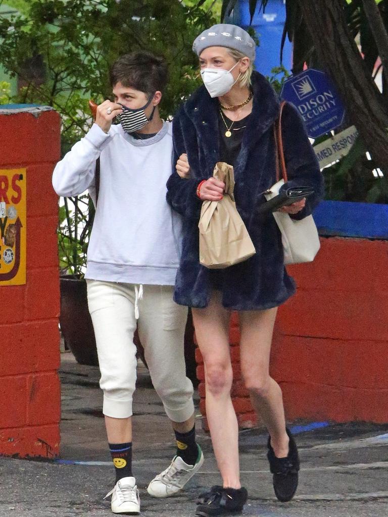 Selma Blair Spotted Out And About In La Amid Ms Battle Pictures Au — Australias 