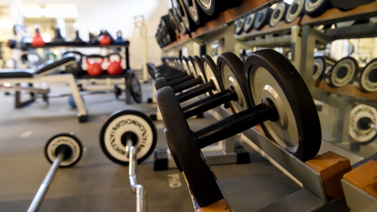 Sydney gym on alert after COVID cases emerge