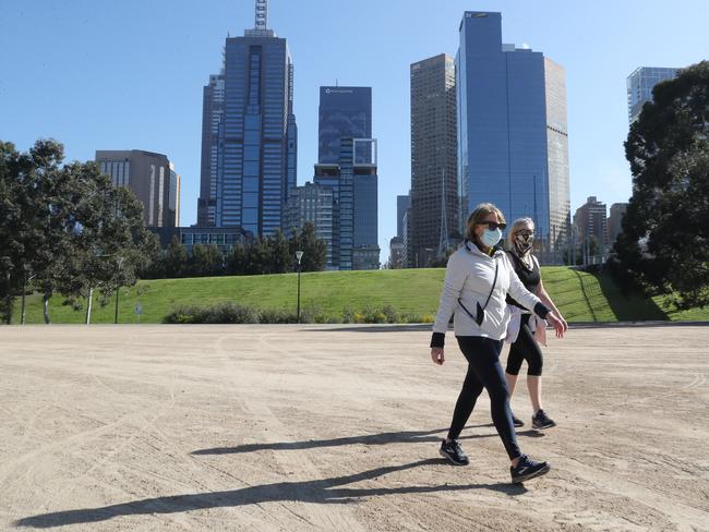 MELBOURNE, AUSTRALIA- NewsWire Photos SEPTEMBER 10, 2020: COVID-19 People exercise  in Birrarung Marr park during stage four COVID-19 lockdown in Melbourne: NCA NewsWire/ David Crosling