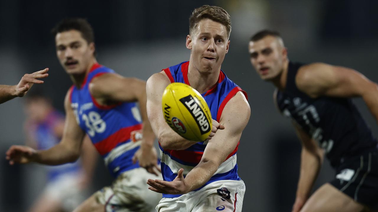 Lachie Hunter looks ready for an AFL call-up after a strong fortnight in the VFL. Picture: Getty Images