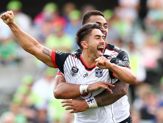 Shaun Johnson celebrates kicking a second field goal to win.