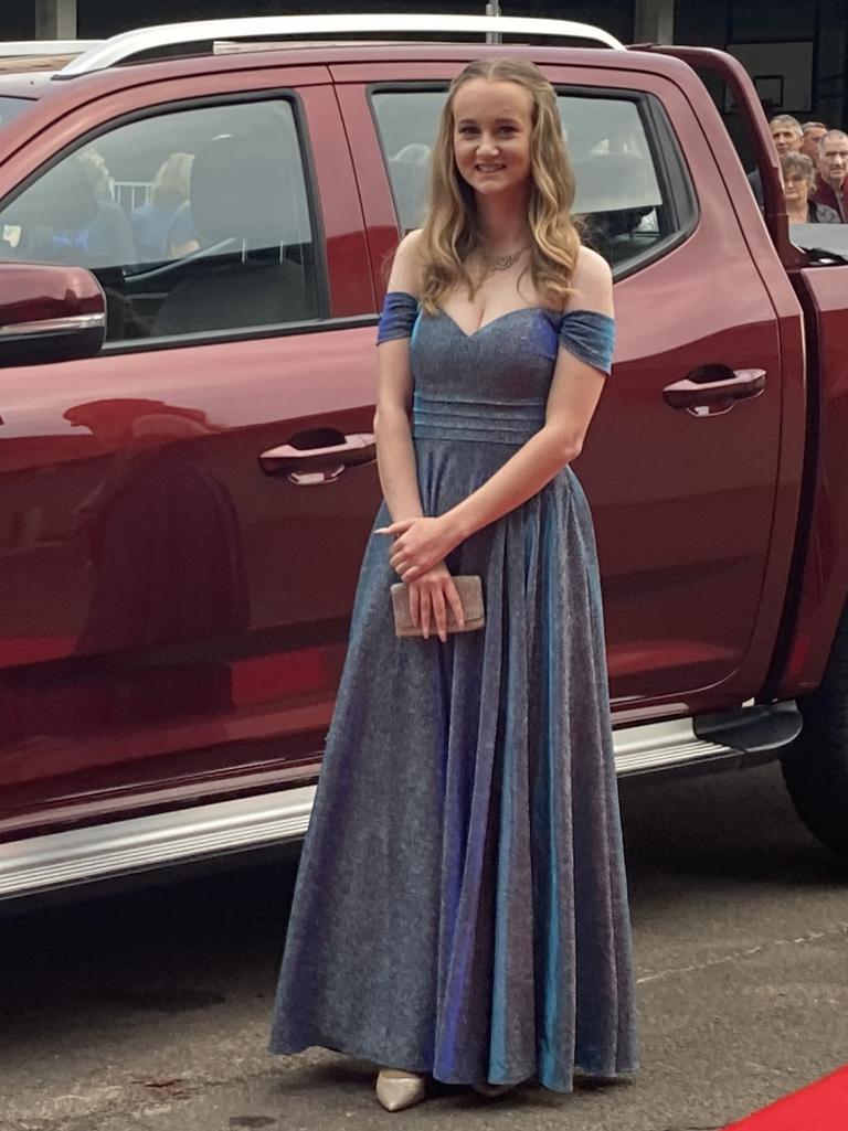 Victory College Formal 2022 – Ruby Cavanagh