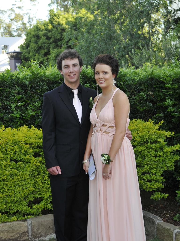 Toowoomba schools formal photos from 2011 | The Chronicle