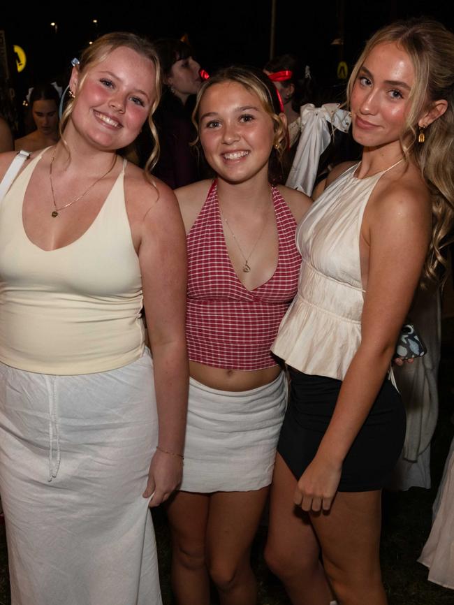 Gracie Abrams fans at the Brisbane Entertainment Centre on May 6. Pictures: Grace Kessels