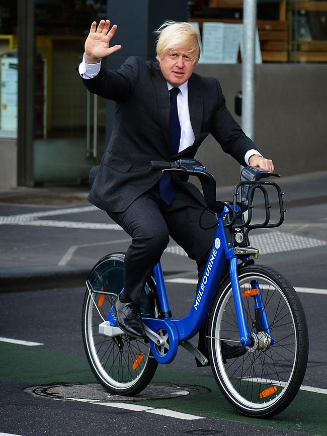 Mayor of London Boris Johnson makes use of Melbourne Bike Share.