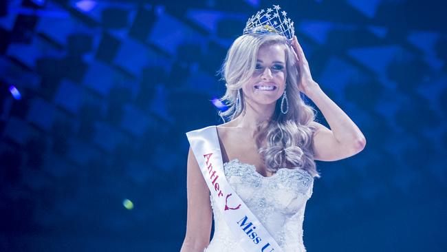 Miss Universe Australia Behind the scenes at the Sofitel Hotel on Collins. Miss Universe hopefuls nervously prepare before going on stage in front of hundreds of people hoping to be chosen as the next Miss Universe.