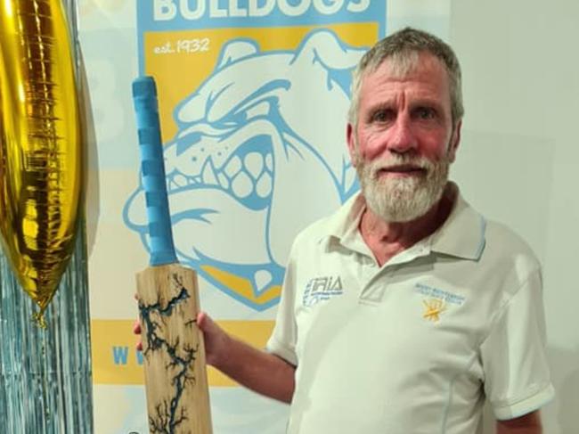 Neil Hartlett 500 games for West Bentleigh CC