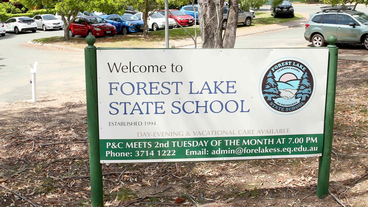 Forest Lake State School stops Year 6 senior class list shirts | The ...