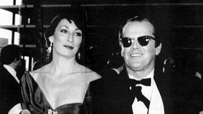 Jack Nicholson cheated on Anjelica Huston with plenty of women.