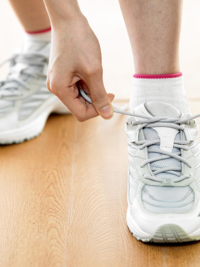 Cosi recommends walking for weight loss and maintenance. Picture: Thinkstock