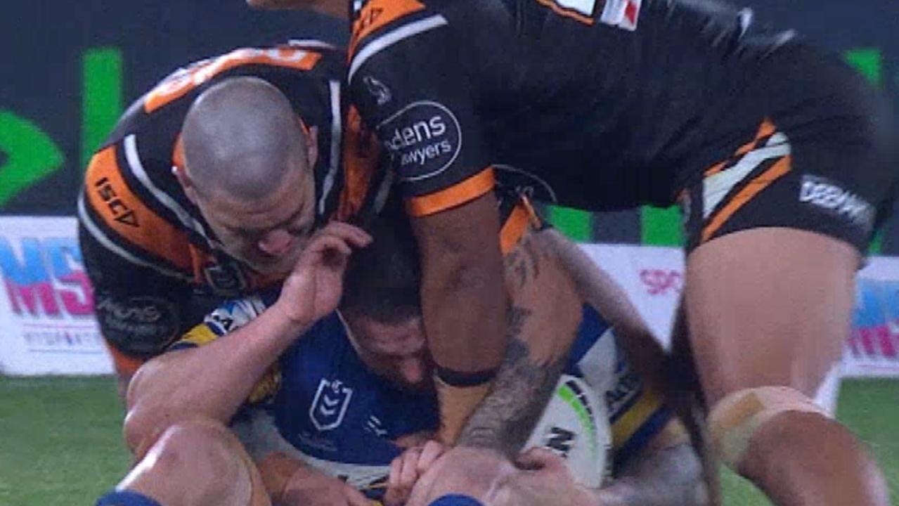 Russell Packer’s crusher tackle.
