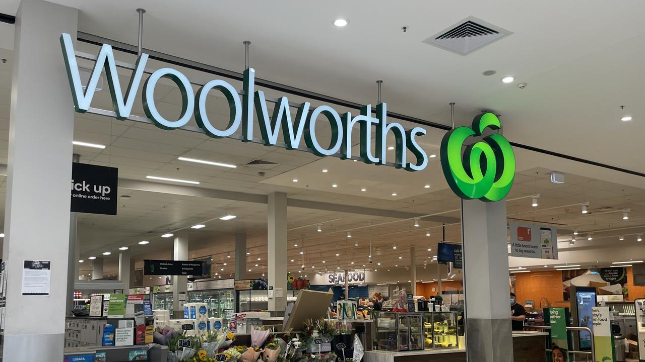 Woolworths bans cashout over $200