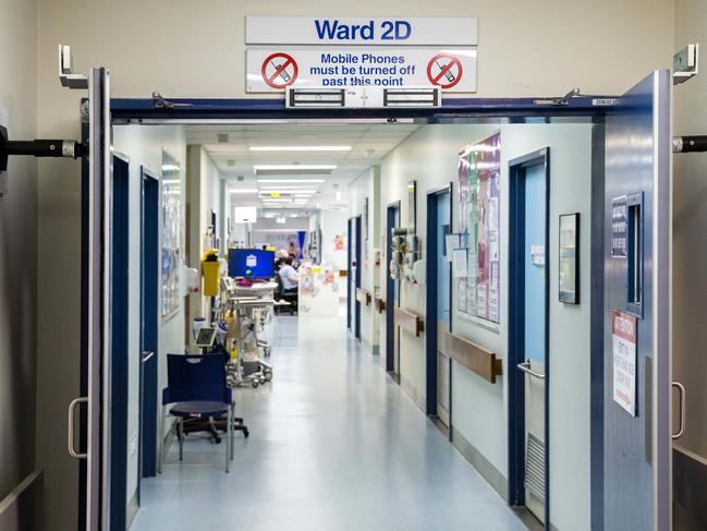 General photograph of Metro South Health Logan Hospital, Thursday, March 28, 2019 (AAP Image/Richard Walker)