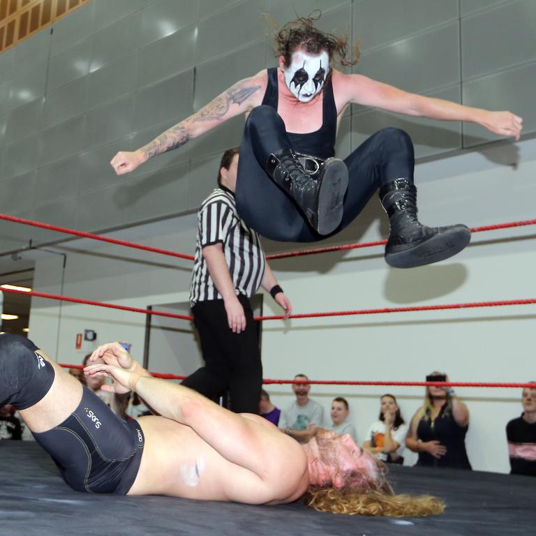 Wrestling action at Supanova at Gold Coast Convention Centre Photo by Richard Gosling