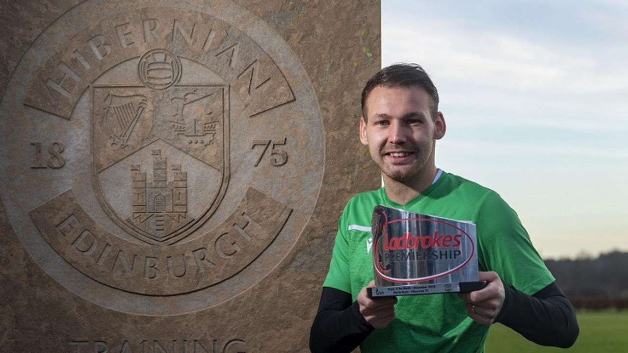 Socceroo Martin Boyle with the Scottish Premiership Player of the Month award for December.