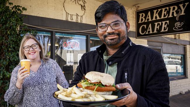 District Mayor Caroline Phillips with Karoonda Mini-Mart Manager Sanjay Chandapuram with some of the food available through the app. Photo Mike Burton.