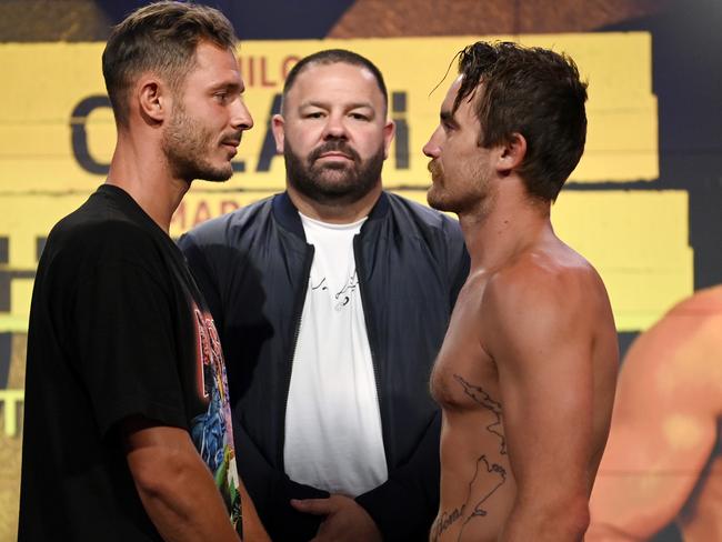 Creati (L) and Marcus Heywood (R) face off on Tuesday. Picture: No Limit Boxing.