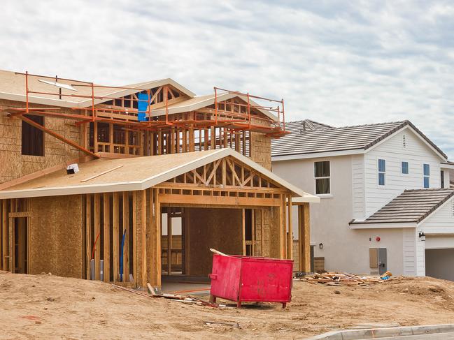 Track homes completed and incomplete on a construction site.